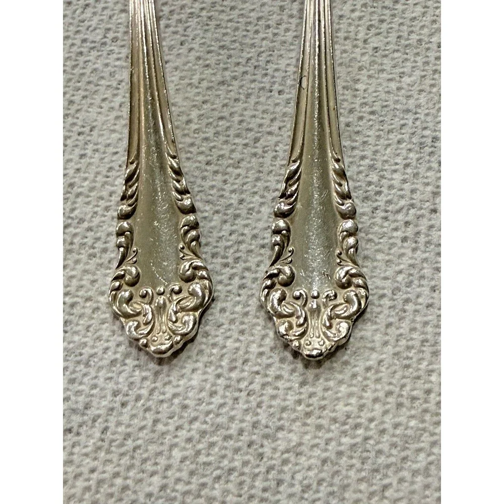Oneida Community‎ Plate Silverplate Spoons Set of 2 Vintage Mid-20th Century
